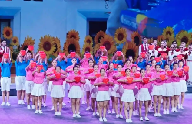 真实故事孩子们顽强生长的生命力气和特教教师们的无私大爱